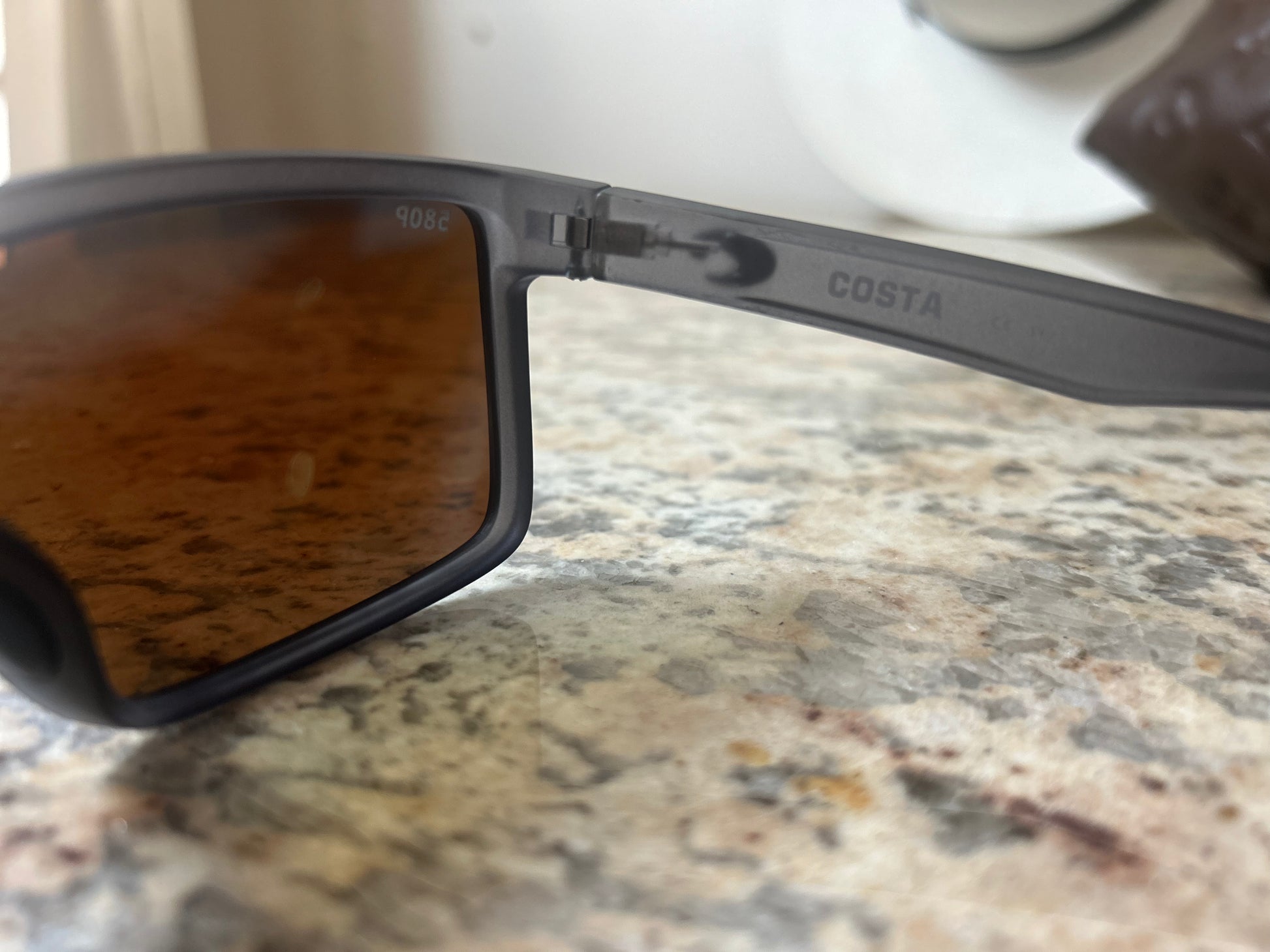 COSTA polarized